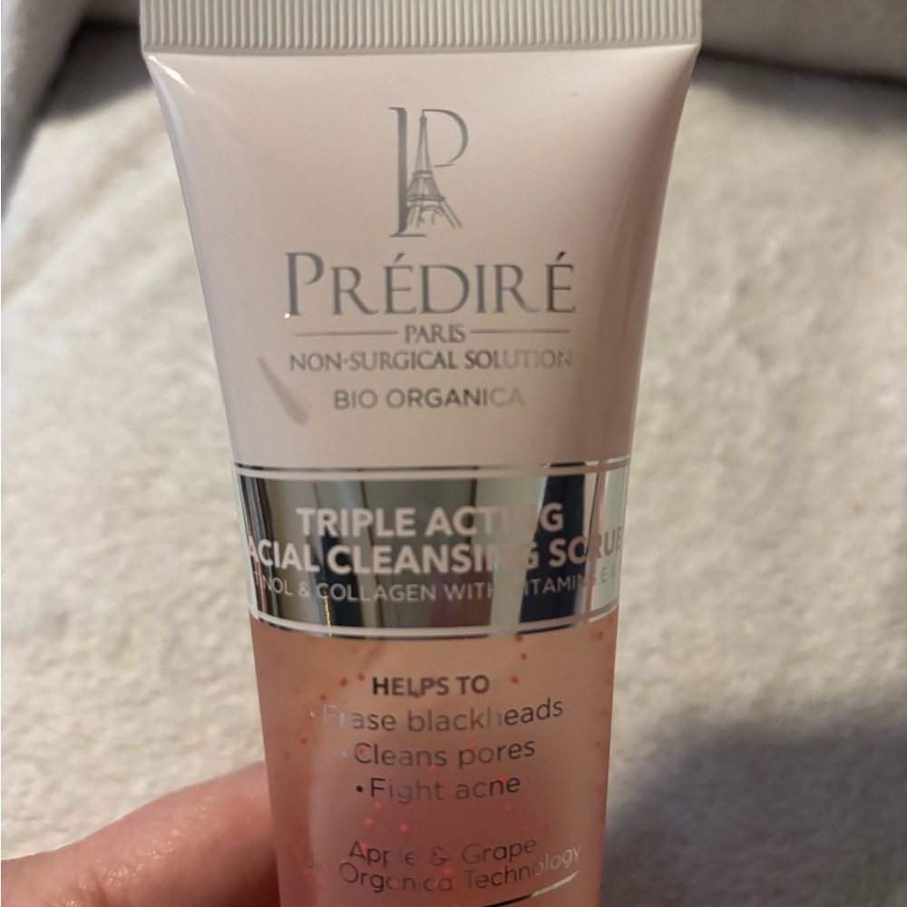 Triple Acting Facial Cleansing Scrub BRAND NEW - Picture 2 of 6